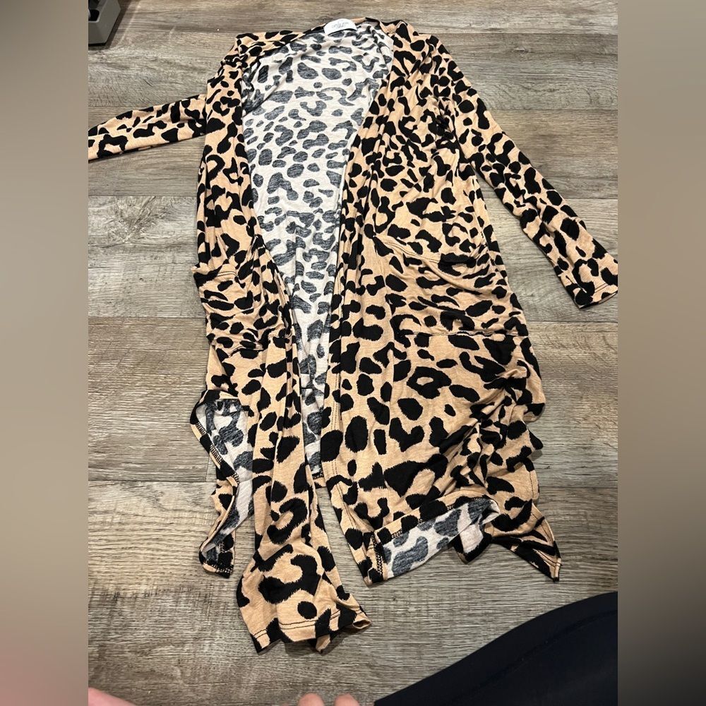 Carly jean small animal print cardigan‎